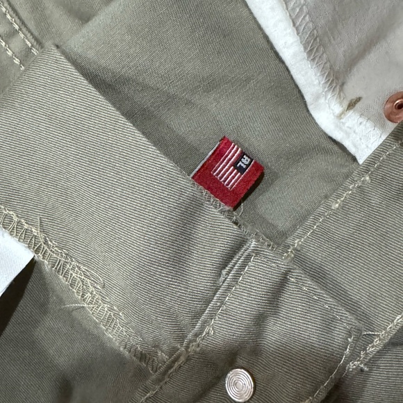 Ralph Lauren Women's Green Shorts - Picture 8 of 8